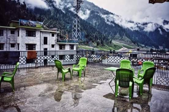 Royal Hotel Naran Buitenkant foto