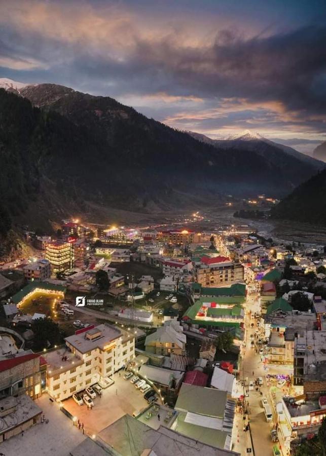 Royal Hotel Naran Buitenkant foto